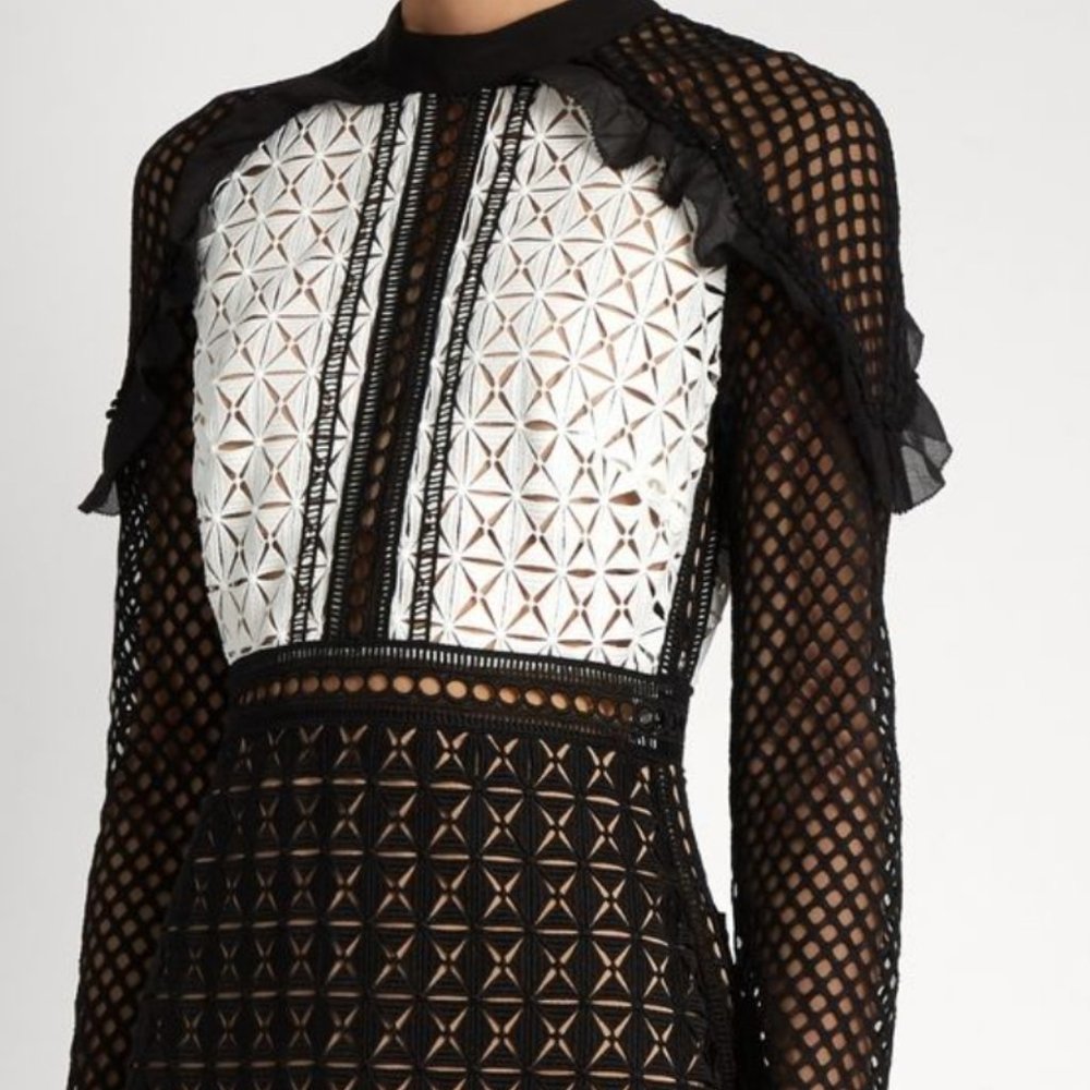 Self portrait geometric guipure mini dress US 6